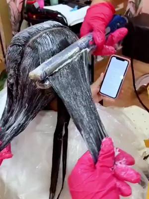 A post by @pomelofun009 on TikTok caption: #tiktok #funny #hairmask 