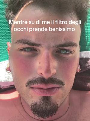 A post by @gaetanomauriello on TikTok caption: Si tropp bell t’am🫶 #perte #foryou #foryoupage #fyp #Love #eyes #Summer #sea #couple @Giuseppina Fusco 