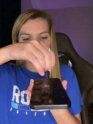 A post by @madiburnett21 on TikTok caption: Okay I’m mind blown #fypage #screenprotector #screenproctor #magicjohnscreenprotector #fy 