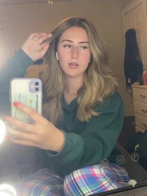 A post by @olivia..langille on TikTok caption: Dirty room and dirty mirror…