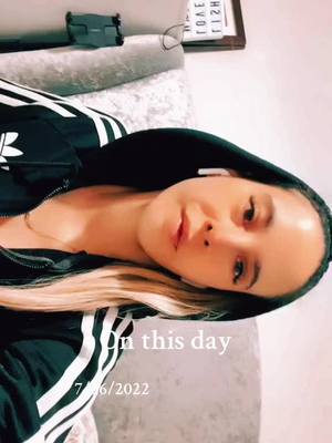 A post by @louulouubell on TikTok caption: #onthisday #fyp 