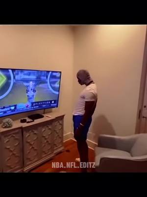 A post by @nba.nfl.editz on TikTok caption: #fyp #footballszn #georgepickens #wr #nfl #trending #xyzabc 