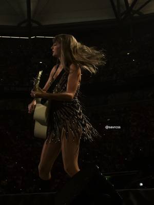 A post by @everythngswift on TikTok caption: what a night | gelsenkirchen n2 #fearless #fearlessspin #taylorswift #erastour #barricade #foryou 