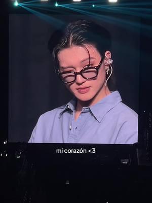 A post by @giannaxg on TikTok caption: my latino king ❤️ #ateez #wooyoung #ateezphoenix #ateezconcert ( @ili thanks for the clip) 