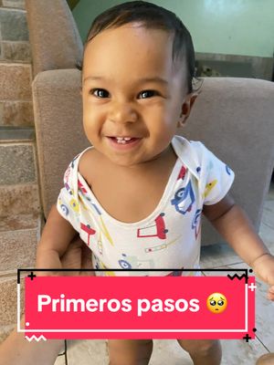 A post by @rosirm21 on TikTok caption: Que rápido crecen 🥺 con sus 8 meses ya da pasitos 🫣🤭 #Miprincipe #hijo #parati #viralvideo #viraltiktok #baby #primerospasos 