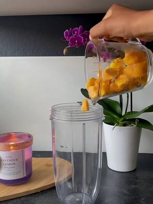 A post by @lifestylesbykayla on TikTok caption: Simple smoothie recipe 🌺🥭 #Summer #drink #food #lowcalorie 