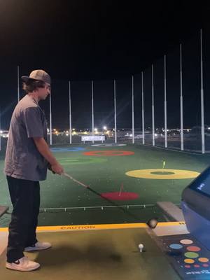 A post by @spencer.wilks on TikTok caption: 💣 #golf 