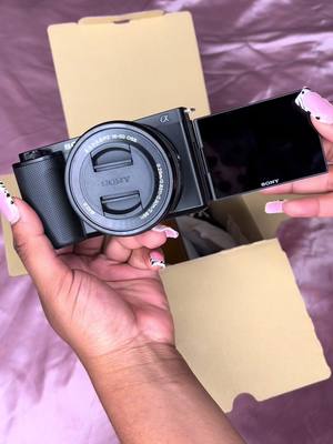 A post by @jewel_cherry on TikTok caption: Unbox my new baby with me🥰 Camera: Sony ZV- e19   #jewelcherrt #camera #vloging #vloggingcamera #youtube #sonycamera #sonyzve10 #bestcameras #vloggingcamera #youtubers #blackgirlluxury #blackgurlluxurylifestyle #sonycamera #sonyzev10settings 