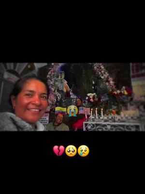 A post by @karinapg_flakitha on TikTok caption: #CapCut#literal🥺🥺😥😥#Alausi_Ecuador #extrañarles_mucho🇺🇸🇪🇨😭 