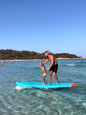 A post by @leonardo_bottaro on TikTok caption: 🌊 #family #kids #surf #Summer 