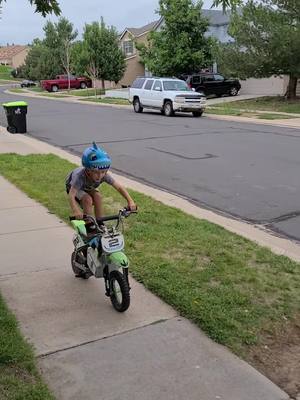 A post by @bigrobum on TikTok caption: he's a crazy 4 year old! #dirtbike  #stunts  #son  #hesjustababy  #motorcycle  #Motorsport  #foryou  #daredevil 