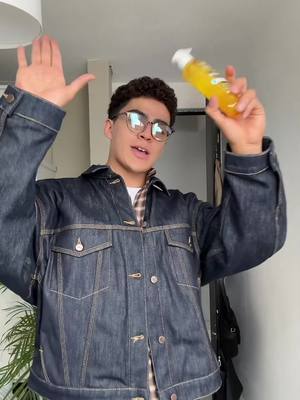 A post by @axeeldiaz_ on TikTok caption: Unboxing que me mandaron mis amigues de darrow 🧡 #dermatologiaparapieleslatinas #actine #actinegel #actineoil  @Darrow México | Latam 