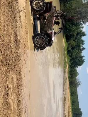 A post by @frosty_sr5 on TikTok caption: Just having some fun from this weekend…i say Muddy Nightmare held up pretty dang good… #muddin185 #850_mafia 