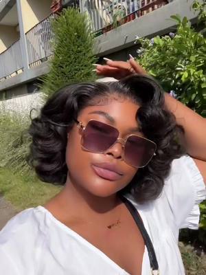 A post by @beautyglamparisoff on TikTok caption: Cest mes cheveux 🤧 #fyp #pourtoi