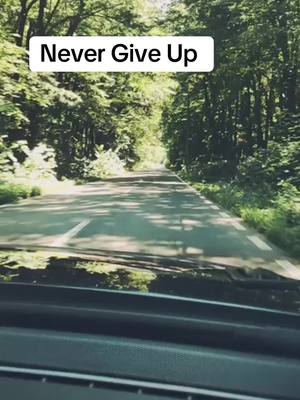 A post by @wesmotivasyon on TikTok caption: Never Give Up !!!#fypシ゚viral #nevergiveup #motivation #haitiantiktok🇭🇹 #lovestory #storysad 