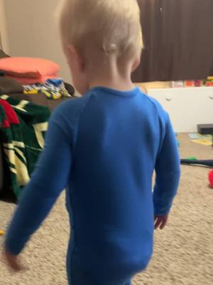 A post by @hjaco8503 on TikTok caption: Do you even lift, Bro? #fy #fypシ゚viral #baby #MomsofTikTok #boymom #muscle #mn #minnesota #strong 