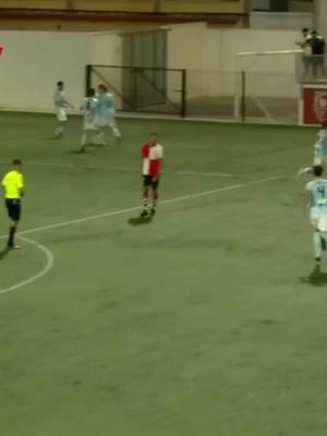 A post by @miguelbareea on TikTok caption: ✌🏻⚽️#parati #lebrija #copaandalucia #rfaf #gol 