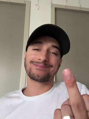 A post by @fernando_dmt on TikTok caption: Je poste un de mes brouillons ! #acting #pourtoi #fyp 