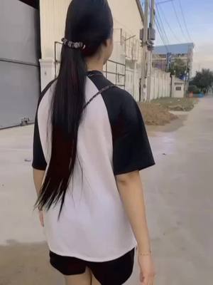 A post by @dyaupynd86cc on TikTok caption: #CapCut 