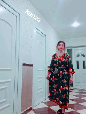 A post by @kenzarobekabyle on TikTok caption: #tiziouzouⵣimazighen #kabyle_girl #mekla #tiktoknews 🥰