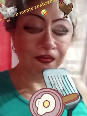 A post by @yarelirangel4 on TikTok caption: #donphinfamily🐬🐬🌥 #enparati #masviral #cielas⛅️⛅️🐬🐬 #HUMOR 