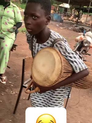 A post by @passedandgone on TikTok caption: This boy is good, let's show him some love 🥰🥰🥰🥰 #nageriantiktok🇳🇬 #tamaletiktokersofficial #ghanatiktok🇬🇭 #africa 