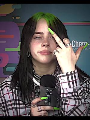 A post by @clxser on TikTok caption: she was serious babes why u laughin'?🤨🙄‼️ || @BILLIE EILISH #billieeilishfan #billieeilish #billieeilishedits #fyp #wlw #vsp #eilish #xyzbca #hmhas #dsam #lgbtq #videostarpro 