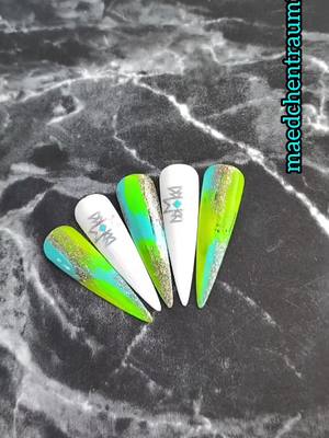 A post by @maedchentraum_official on TikTok caption: Nail Inspo 🌵😍 Alle Produkte im Shop! #nail #inspiration #aztec #gel #gelnägel #nailart #summernails #shellac #naildesigns #nailideas #tiktoknails 