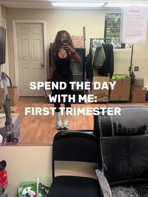 A post by @finefitfitness_ on TikTok caption: #pregnant 