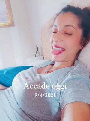 A post by @rosannacasciello1 on TikTok caption: #accadeoggi 