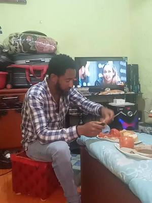 A post by @frezer56 on TikTok caption: #ethiopian_tik_tok🇪🇹ferizer #vairal_video_tiktok አብሮ አደረሰን