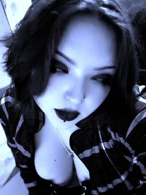 A post by @totallynotsarcasm on TikTok caption: I madr my eyebrows thinner <3 (#alt #alttiktok #punk #punkrock #punkrockgirl #deftones #alternative #punkgirl #rock #rocknroll #goth #gothic #emo #emocore #evanescence 