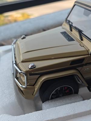 A post by @auto_model_diecast on TikTok caption: 1/18 G Wagon Model By Almost Real #g63 #almostrealmodels #gwagon #honeysingh #yoyohoneysingh #millionaire #modelcar #diecast #automodeldiecast #foryou #yoyok 