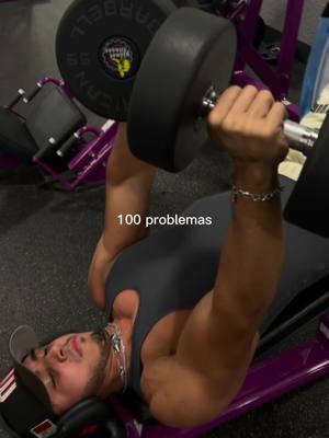 A post by @diegocontreras on TikTok caption: Mi lugar favorito😮‍💨🧠❤️🔱 #gym 