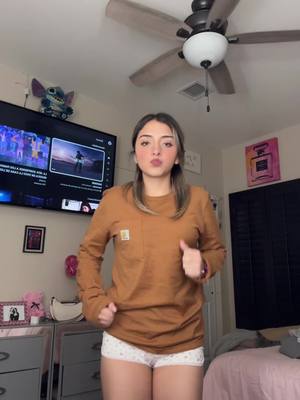 A post by @andreaaaaapr_ on TikTok caption: estaba mas chido en mi cabeza ok? #parati #trend #fyp 