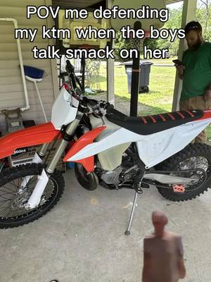 A post by @luxhux1771 on TikTok caption: When you have to stand up for your bike because the boys talk smack on her #fyp #foryourpage #dirtbike #harescramble #harescramble #race #dirtscooter #ktm #build #collaboration 