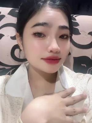 A post by @lusy1678 on TikTok caption: Chỉ là hình thức anh quan tâm tôi như người yêu #tiktok #single #fyzbca #xybca #xuhuongtiktok 