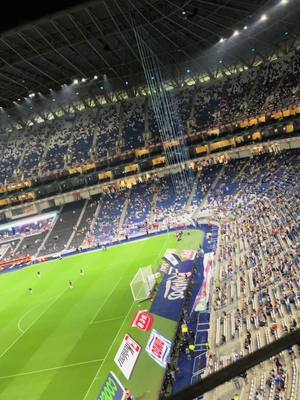 A post by @br0ka_ on TikTok caption: ¡Rayados y Juárez en un duelo IMPACTANTE! ⚽🔥 ¡No vas a creer lo que pasó! 😱 #FutbolMX #RayadosVsJuárez