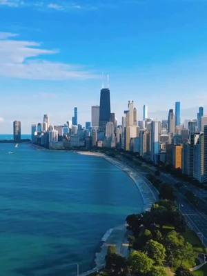 A post by @tourista2023 on TikTok caption: 📍Chicago, USA 🇺🇸 #explore #thingstodo #tourista2023 #chicago #usa #america #reels #shorts #travel #vacation #tourism #voyage #viral #viralvideo #fypシ #pourtoi #foryou #bestdestinations #luxurytravel #traveltiktok #traveling #europe #tiktoklife #tiktoklongs