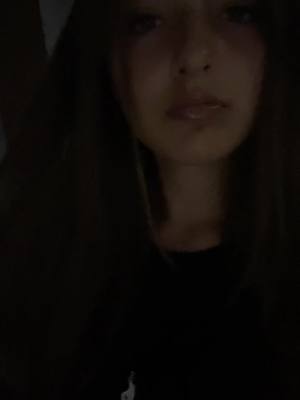 A post by @luwlvxx on TikTok caption: #givememyviews #makemeviral #viral #рек #рекомендации #fypage #m #money #стопкадр #stopmotion #🎀 #fyp #makemefamous 