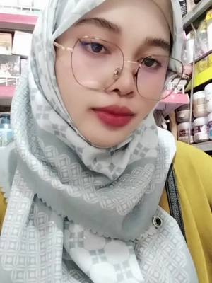 A post by @fyshop999 on TikTok caption: #ចែទីបួន 