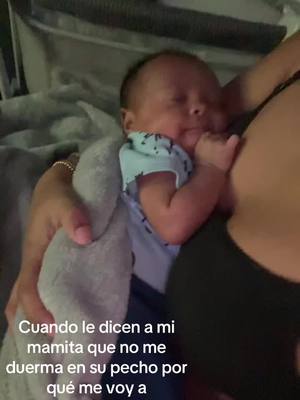 A post by @joaneilysgarcia1 on TikTok caption: Sacando el dedo y todo🤭🤭 #parati #foryou #mama #fyp #calleseseñora #foryoupageofficiall 