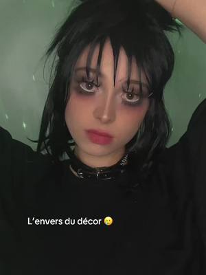 A post by @ops_cosplay on TikTok caption: Je voulais pas sacrifier une ponytail 🥹 #beetlejuice #beetlejuicebeetlejuicebeetlejuice #beetlejuice2 #TimBurton 