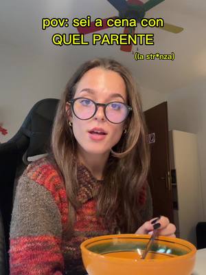 A post by @marisol.viola on TikTok caption: ma chissà perchè non ti chiamo mai😬 #perte #virale #humor #fun #pov #parenti #famiglia 