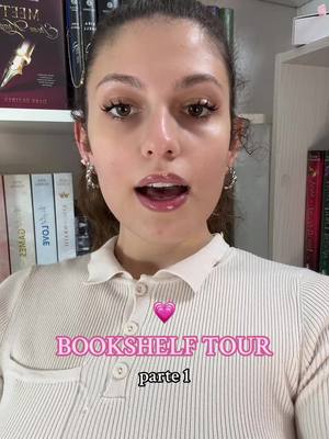 A post by @__curly.reader__ on TikTok caption: #BookTok #booktokitalia📚🧿 