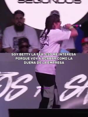 A post by @unafandelfree on TikTok caption: [azuky vs skone] (fms méxico 24/25) #free #freestyle #batalladegallos #batalladefreestyle #batalladerap #fms #rapero #freestyler #rap #batalla #parati #fy #fyp #fmsinternacional #batallas #fmsmexicomexico #skone #azuky 