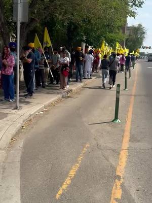 A post by @jagdeepaulakhz on TikTok caption: #canada #khalistan_zindabad✊🦅🚩 #nagarkirtan 