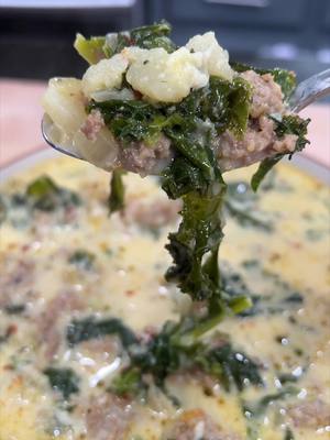 A post by @_mrmakeithappen_ on TikTok caption: Zuppa Toscana recipe #mrmakeithappen #foryou #fyp 