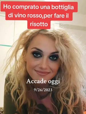 A post by @annacasale0 on TikTok caption: #accadeoggi 