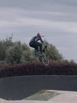 A post by @gregoire_qlr on TikTok caption: NZ memoriesss #bmxracing 